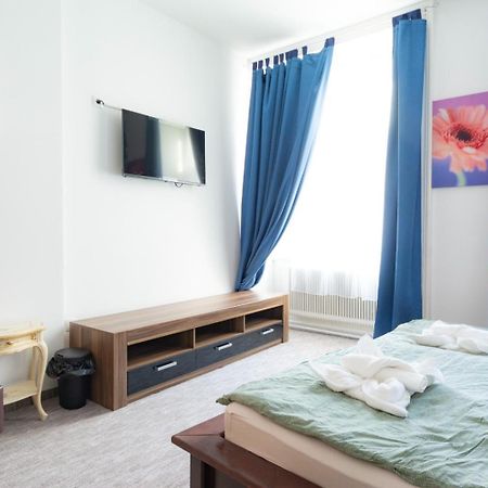 Ostarrichi Hotel Виена Екстериор снимка